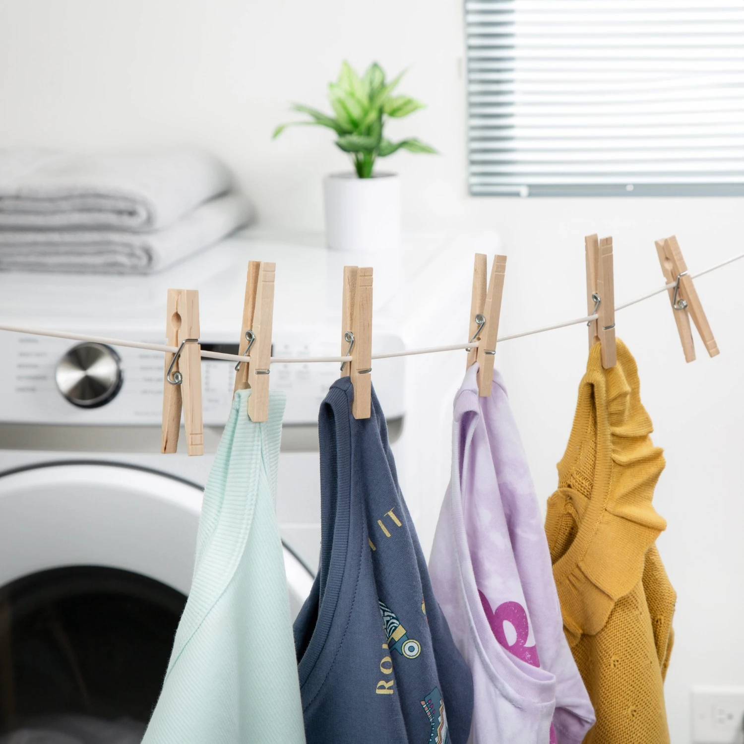 Natural Wood Spring-Loaded Clothespins (50-Pack) - Image 4